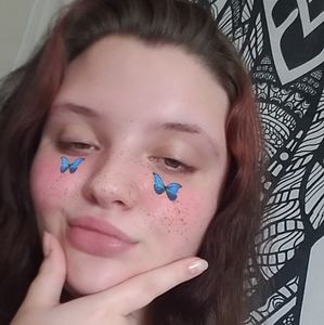 Meet your Posher, Renee